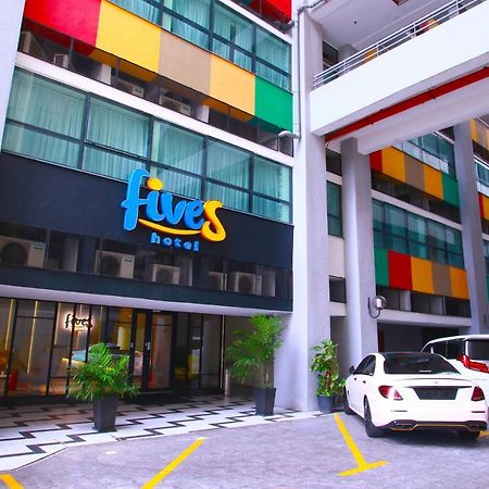 Fives Hotel Dnp Johor Bahru Kültér fotó