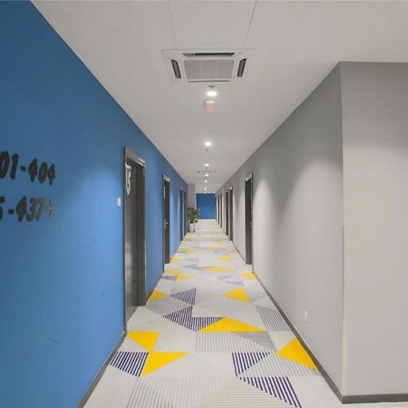 Fives Hotel Dnp Johor Bahru Kültér fotó