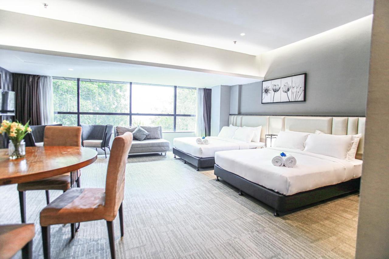 Fives Hotel Dnp Johor Bahru Kültér fotó